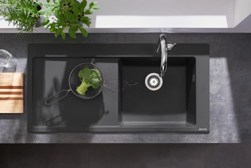 Évier de cuisine Hansgrohe encastré simple bac 105 cm avec égouttoir en noir graphite - vue 5